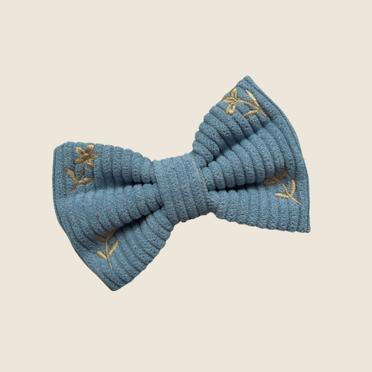Whispering Wildflower Bow